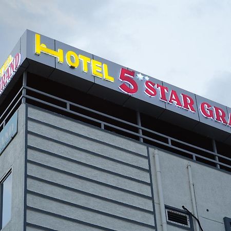 Hotel 5 Star Grand- Premium Shamshabad Esterno foto