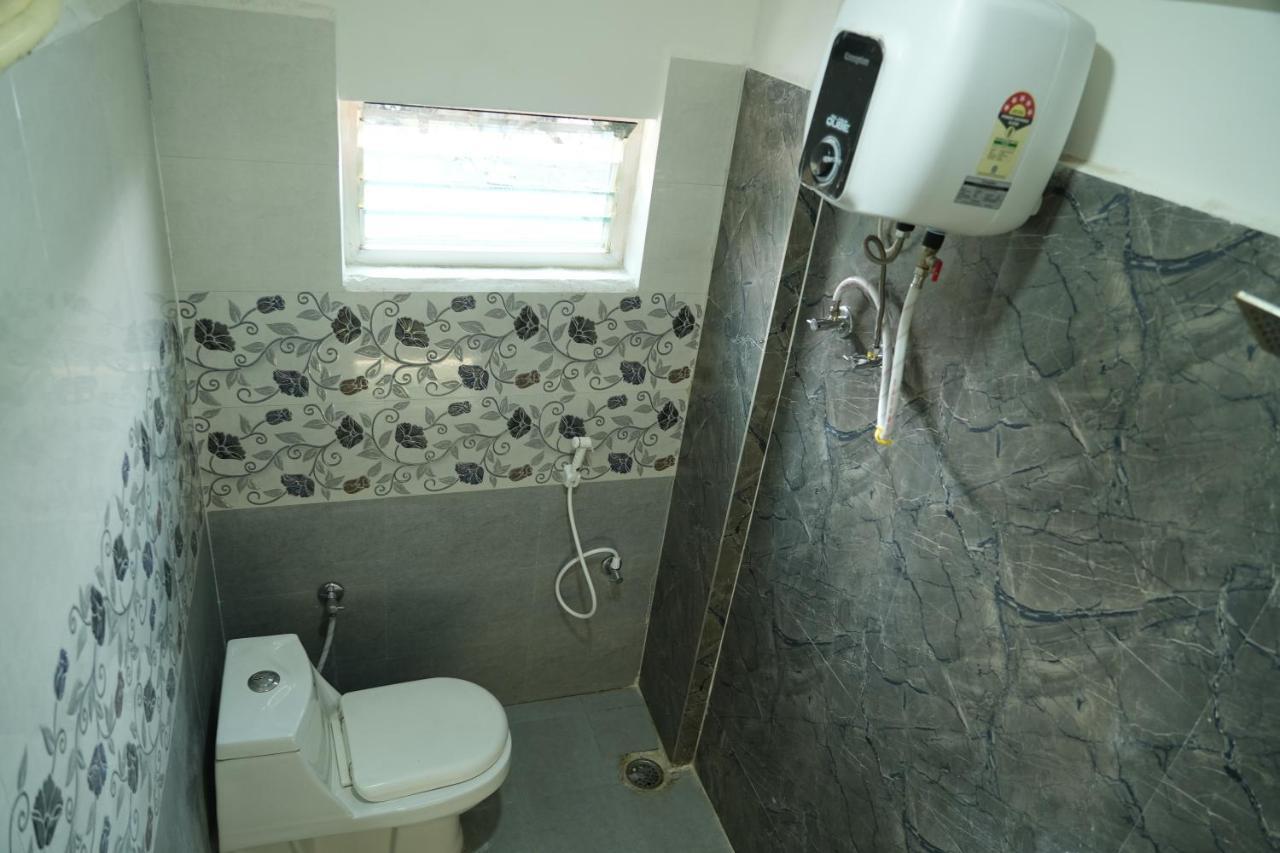 Hotel 5 Star Grand- Premium Shamshabad Esterno foto